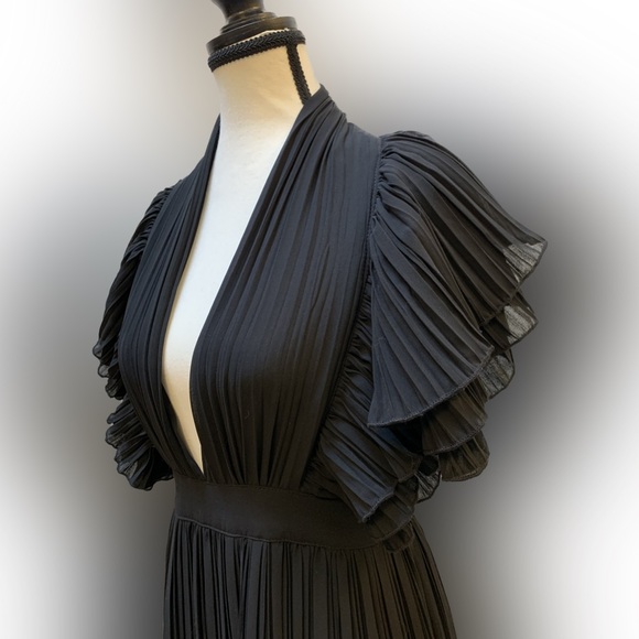 ALLYSON COLLECTION - Picture 1 of 13